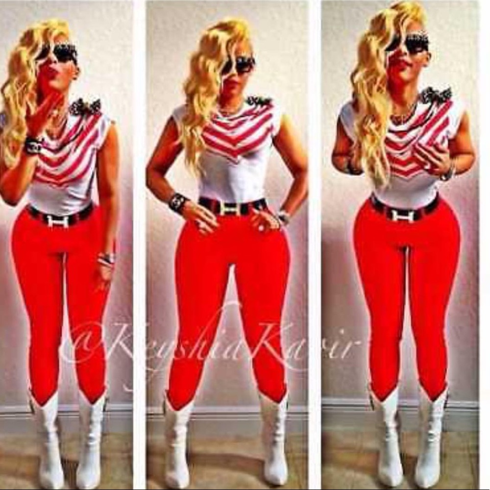 2 piece Women’s top and bottom
